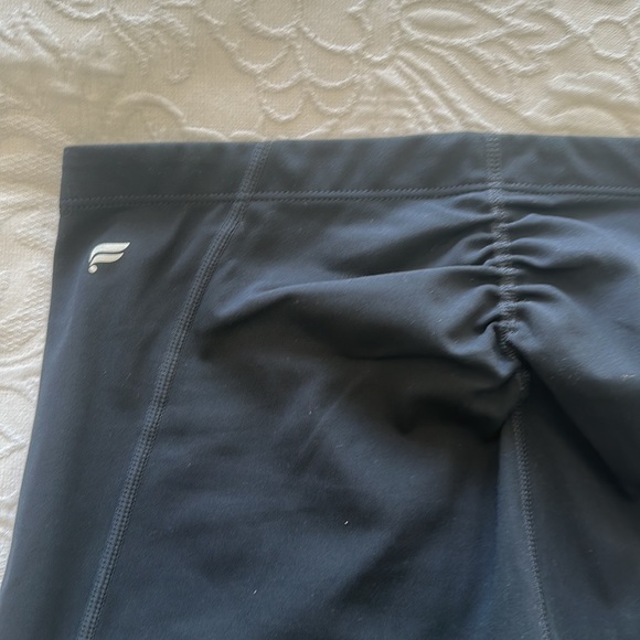 Fabletics High Waisted Ultra Luxe Ruffle Legging, Size Small - Picture 4 of 4